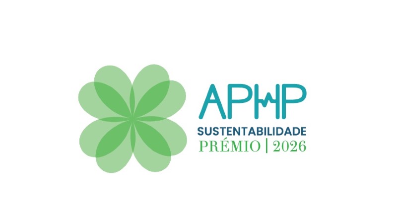 A Cimeira Ibérica de Hospitais Privados terminará com a cerimónia de entrega do Prémio de Sustentabilidade da APHP, que reconhecerá um projeto inovador das unidades privadas de saúde em Portugal. A inovação da iniciativa, o impacto ambiental, social e económico, a viabilidade e possibilidade de replicação, o envolvimento das equipas e a qualidade da apresentação do projeto são os critérios que auxiliarão o júri a distinguir um projeto que contribua decisivamente para a eficiência dos sistemas hospitalares e para a proteção ambiental.